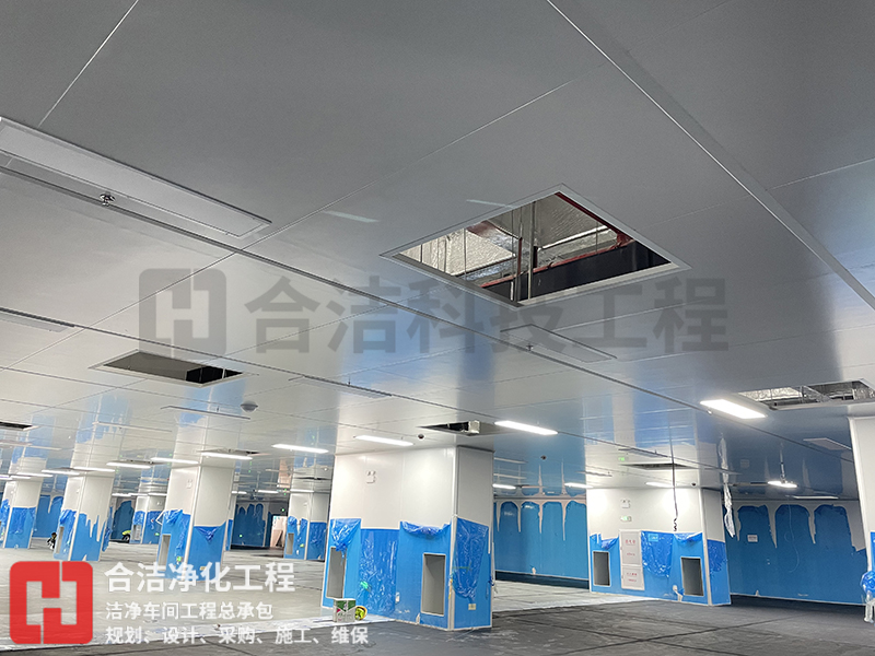 液晶屏凈化車(chē)間